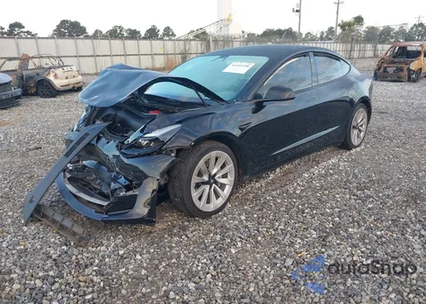 2021 Tesla Model 3 Standard Range Plus Rear-Wheel Drive z USA, uszkodzony, nr VIN 5YJ3E1EA0MF838509